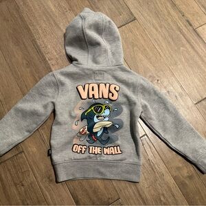 2T Vans off the wall Kids Gray Hoodie with Shark Surf Graphic